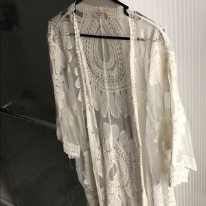 Lace kimono